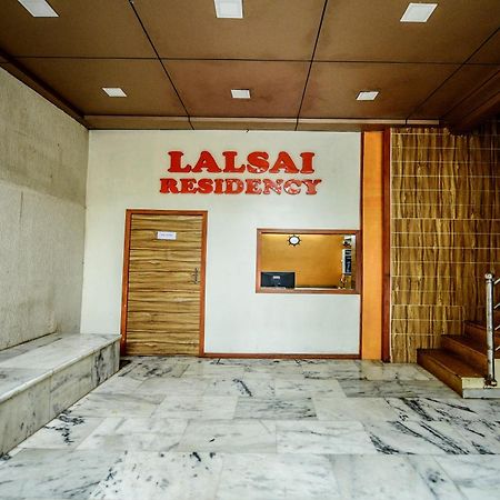 Lalsai Residency Andheri Mumbai  Buitenkant foto
