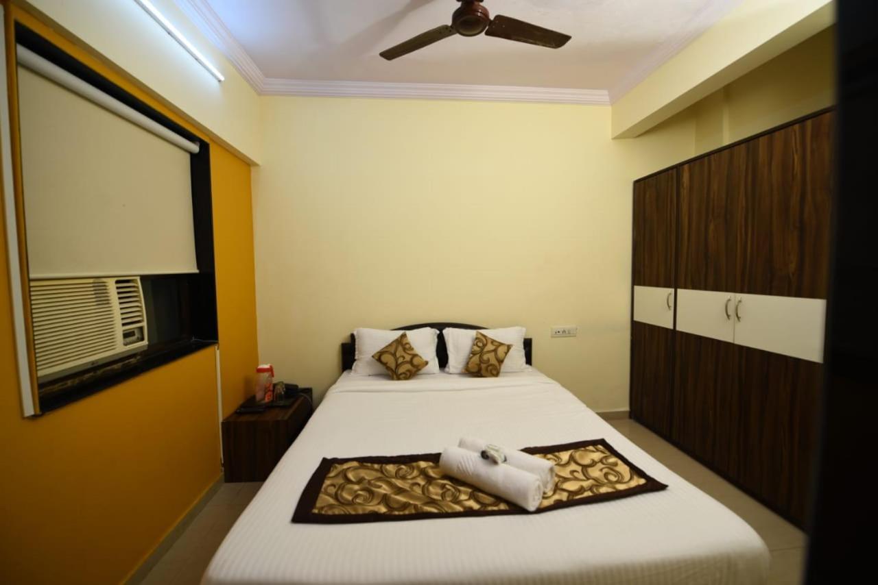 Lalsai Residency Andheri Mumbai  Buitenkant foto